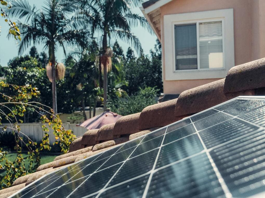 Paneles solares en Panamá: venta con instalación incluida