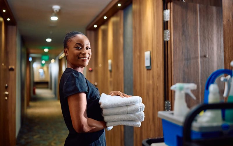 Limpieza profesional y satisfacción del huésped en hoteles